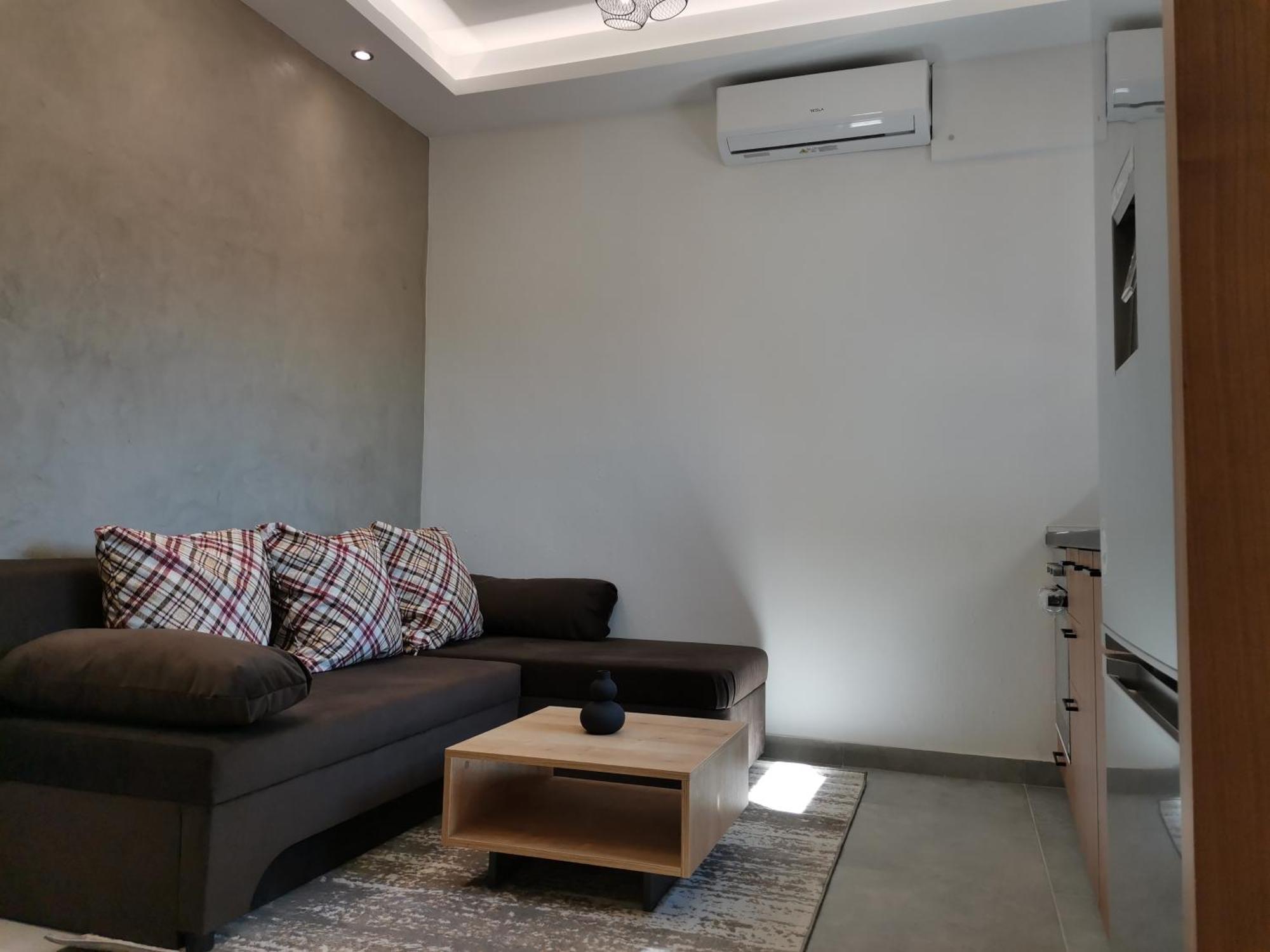 Cityscape Haven - Amazing Old Town Area Apartment *